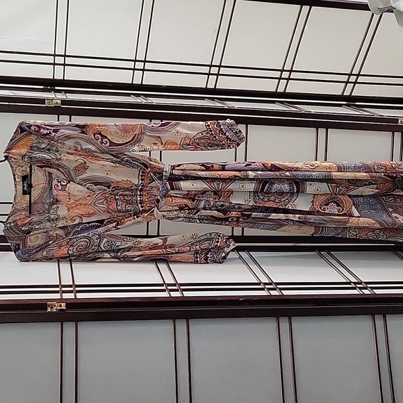 Lulu's Floral Belted Maxi dress in Size Large - Picture 2 of 4